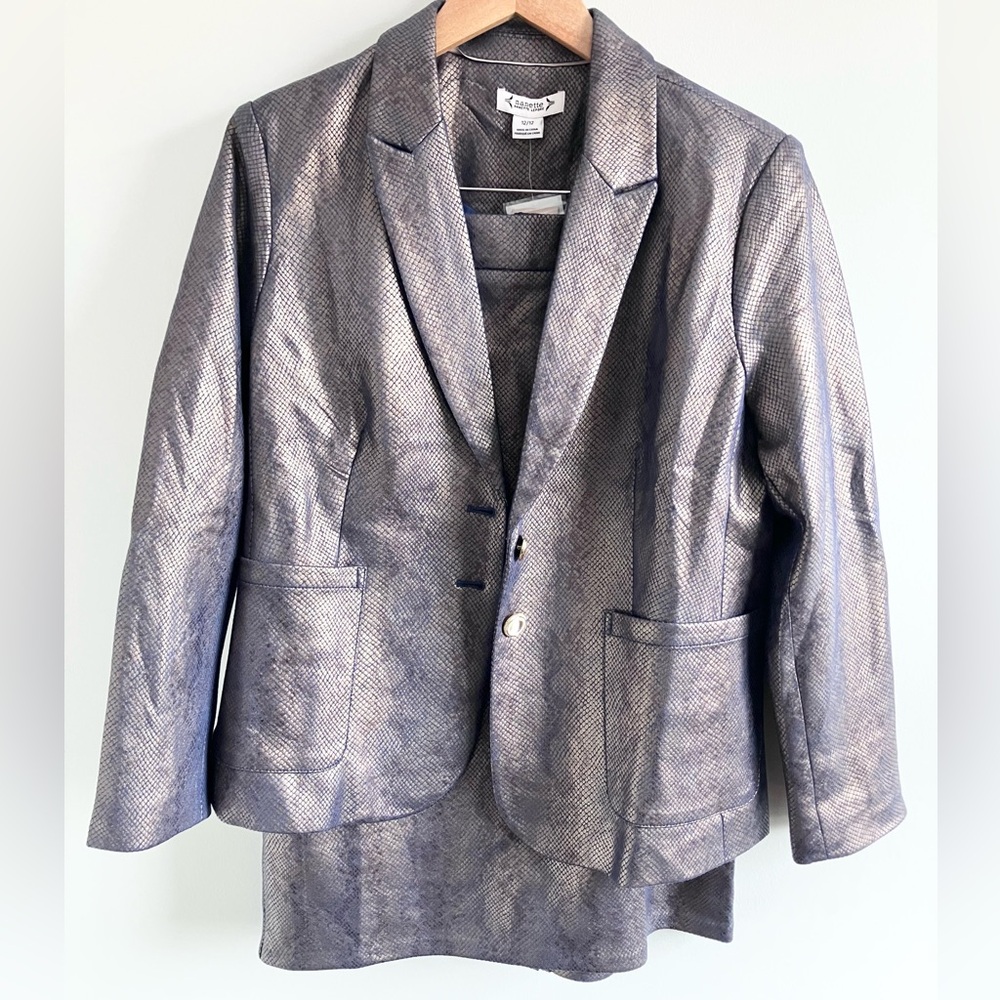 NWT Nanette Lepore blazer and skirt set size 12 iridescent animal print